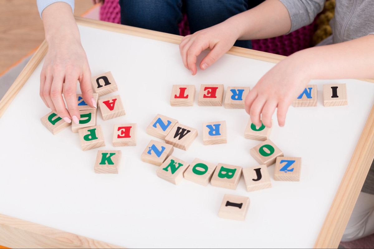 Logopedie oefenen thuis: Praktische tips voor ouders