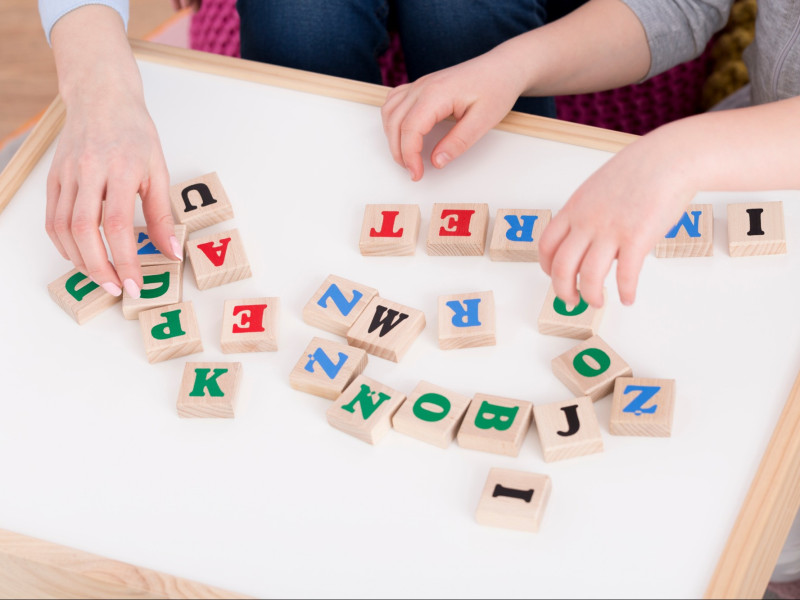 Logopedie oefenen thuis: Praktische tips voor ouders