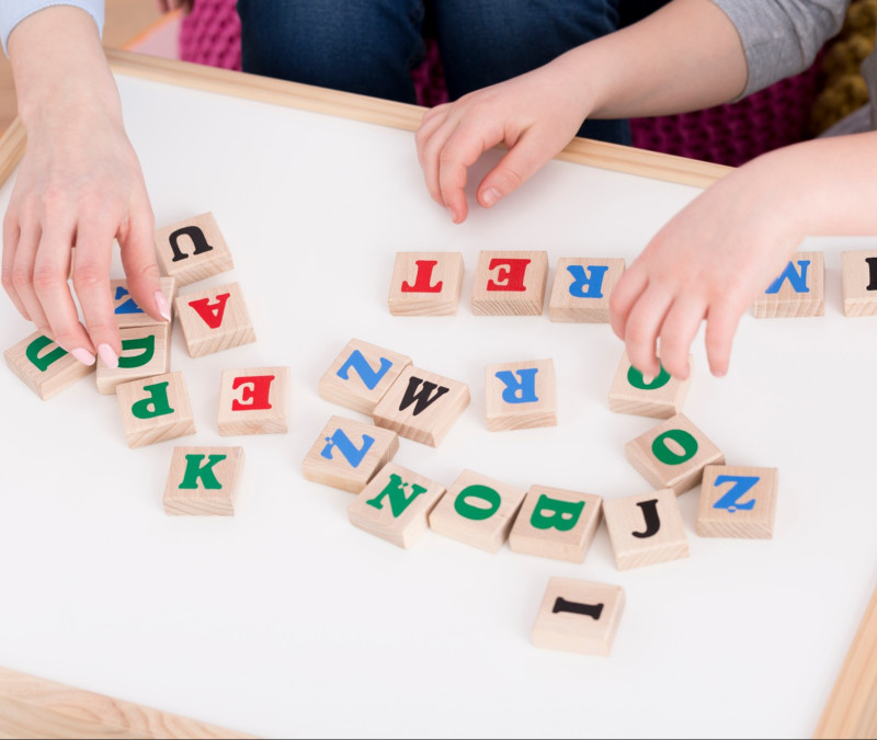 Logopedie oefenen thuis: Praktische tips voor ouders