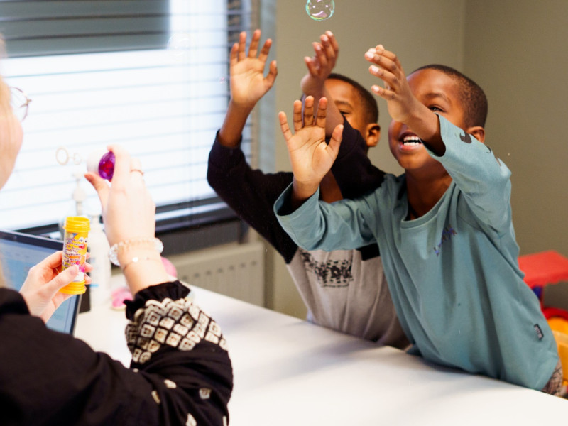 Laat jij mensen weer praten als logopedist? Dan willen wij jou spreken.