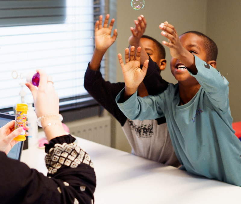 Laat jij mensen weer praten als logopedist? Dan willen wij jou spreken.